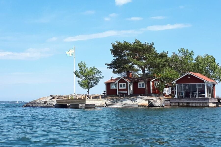 Full-Day Stockholm Archipelago Sailing Tour - Lunch, Snacks, and a Cove Stop