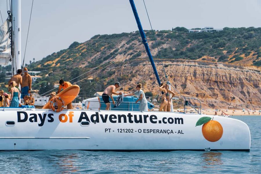 FUN & CHILL – GOLDEN COAST SAILING TOUR - What the $53 price includes