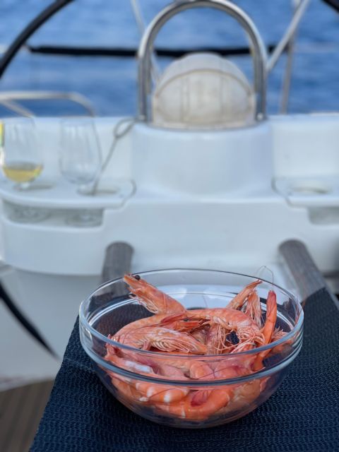 Funchal: Private Sailing Sunrise, Sunset & Moonlight Cruises - What you eat and drink aboard