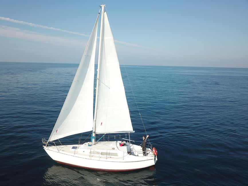 Gallipoli: private eco-sailing tour with environmental guide - Gallipoli looks different from the water