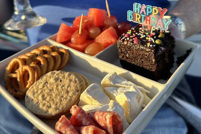 Gold Coast 2 hr Sailing Cruise with Drinks & Tasting Plate - Drinks, tasting plate, and the social mood