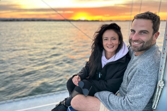 Gold Coast 2 Hr Sunset Private Sailing Charter with Drinks & Food - A private sunset on the Gold Coast Broadwater