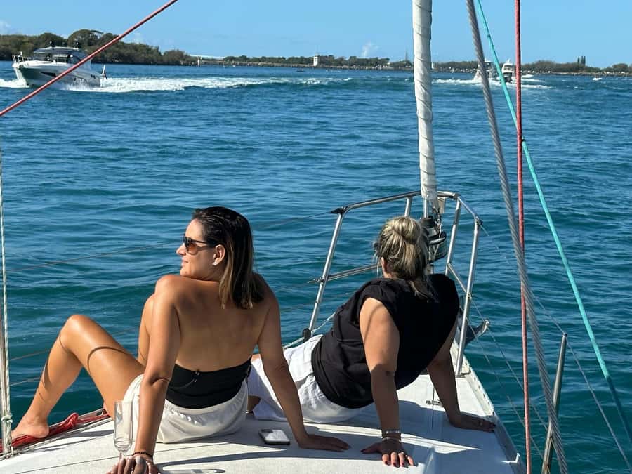 Gold Coast: Afternoon Sailing Cruise incl food & drinks - A snack plate made for the gap between meals