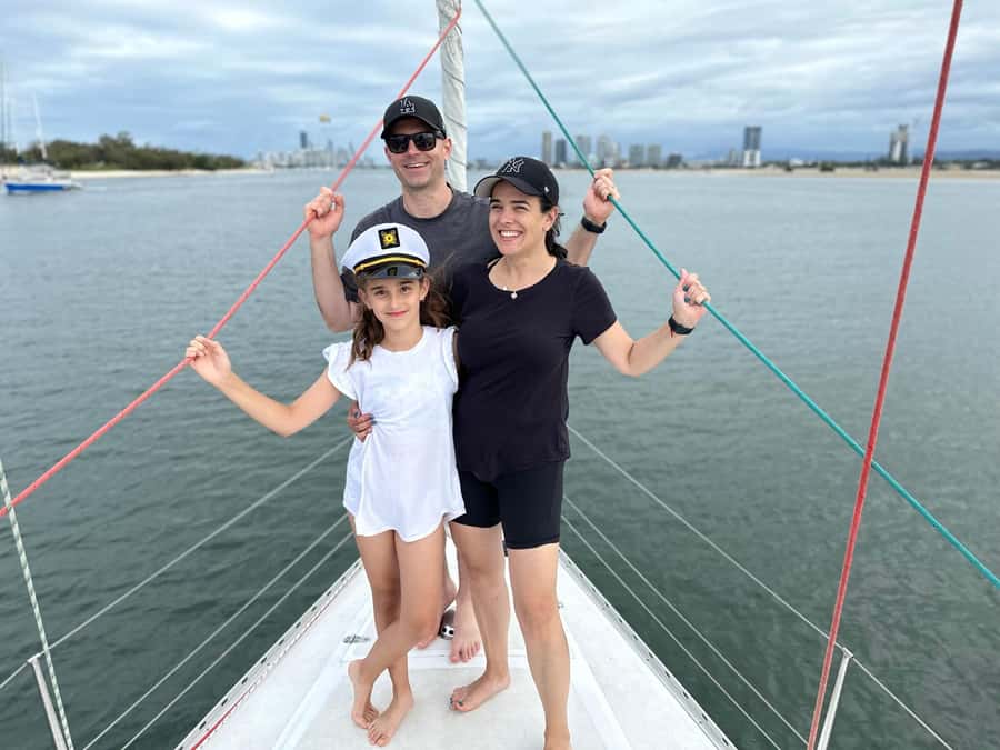 Gold Coast: Afternoon Sailing Cruise incl food & drinks - Who may want a different Gold Coast outing