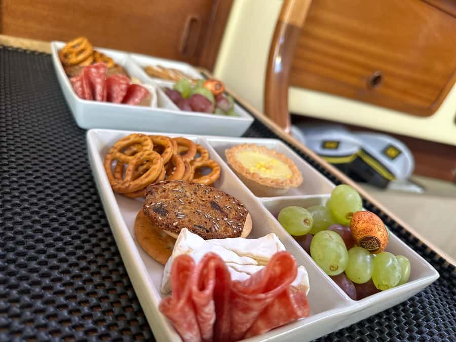 Gold Coast: Afternoon Sailing Cruise incl food & drinks - Why the afternoon departure works well