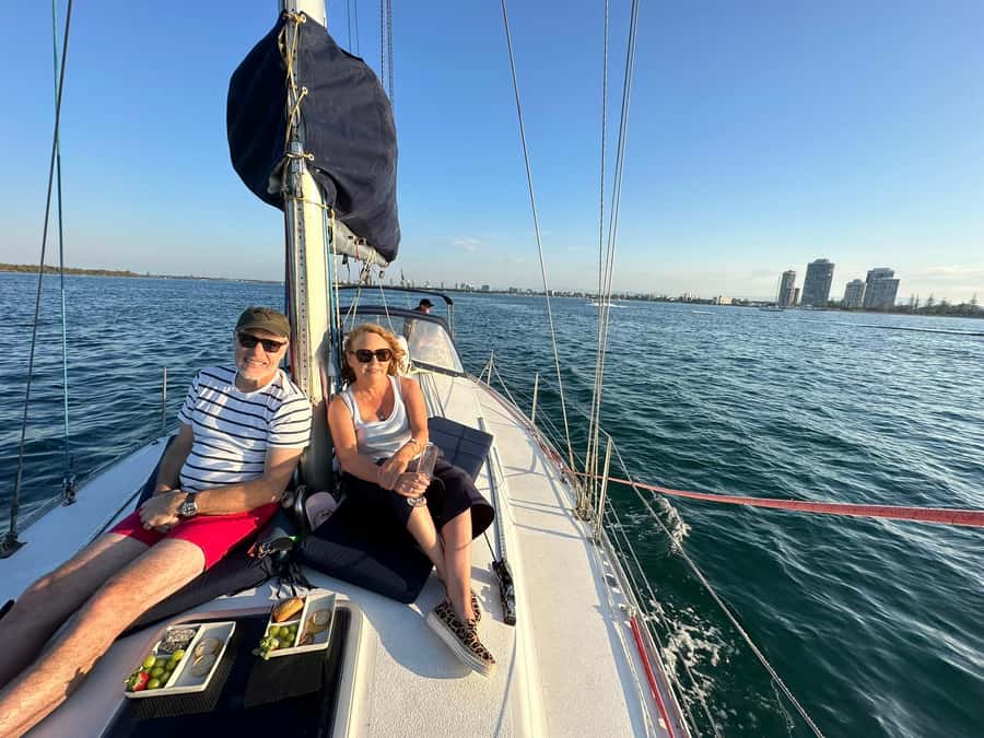 Gold Coast Private Sunset Sailing Charter w/ dinner & drinks - Should you book the Gold Coast sunset sail?