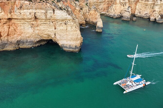 Golden Coast Sailing Tour for 3 hours in Ponta da Piedade Lagos - The sheltered-bay stop and water activities