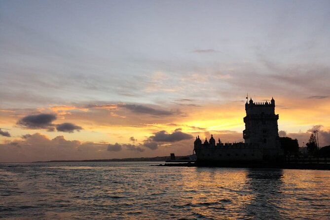 Golden Hour Boat Tour - Sailing by the Monuments with Wine - Lisbon’s old center from the river