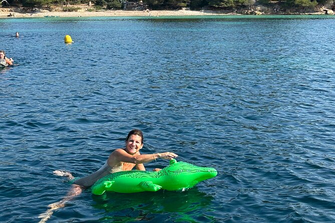 Golf Juan Sailing Day Tour With Snorkeling At The Island - Why this sailing day feels different from a standard boat trip