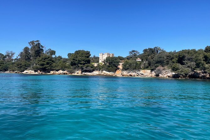 Golf Juan Sailing Day Tour With Snorkeling At The Island - Practical details that affect your day