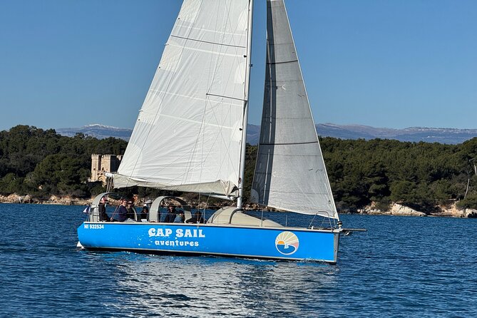 Golf Juan Sunset Sailing Cruise with aperitif at the Island - A sunset cruise with time to swim