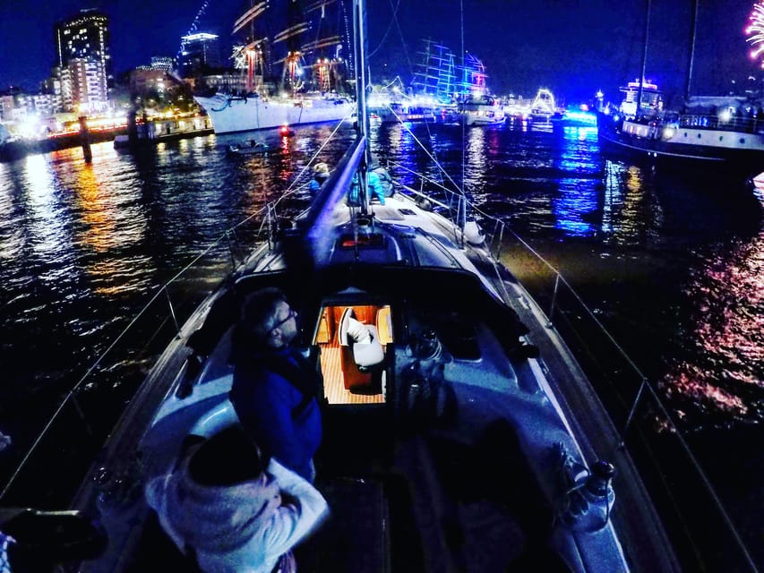 "Hafengeburtstag Hamburg" 2024. Cruise&Sail from/to Wedel - Why a small yacht changes Hafengeburtstag Hamburg
