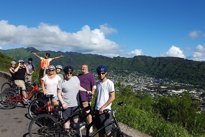 Half Day Oahu Combo Adventure: Bike, Sail and Snorkel - How the guides shape the experience