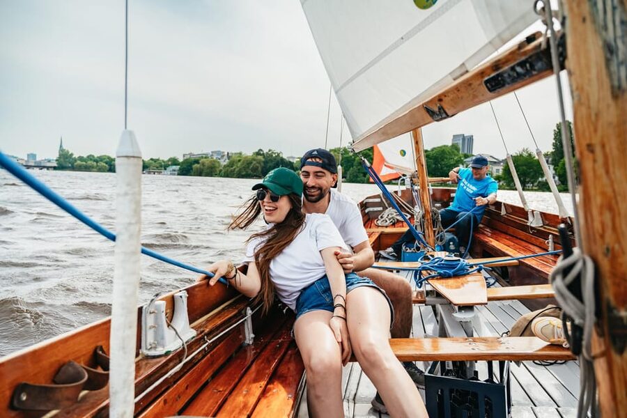 Hamburg: Alster River Sailing Tour on a 2-Masted Sailboat - Should you book the Alster sailing tour?