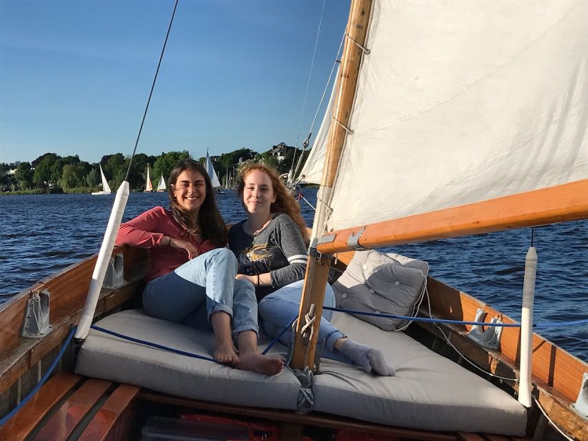 Hamburg: Alster River Sailing Tour on a 2-Masted Sailboat - What the 90 minutes are worth