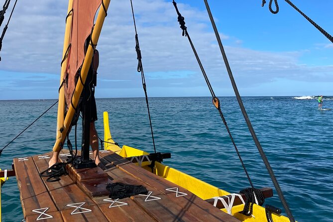Hawaiian Sail and Snorkel in Kailua-Kona, Hawaii - Why Kini Kini changes the feel of a Kona snorkel trip