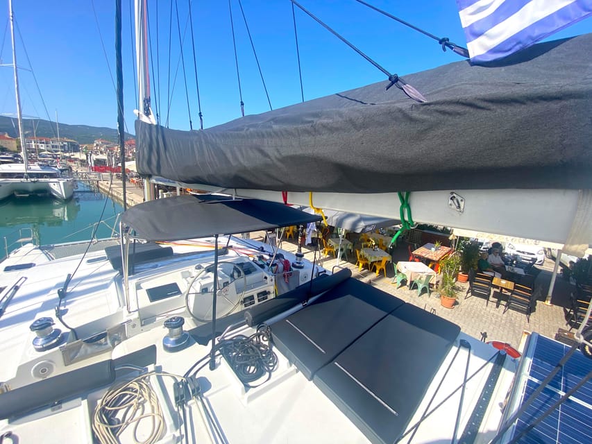 Heraklion: Catamaran Sailing to Dia island - Four hours at Dia Island
