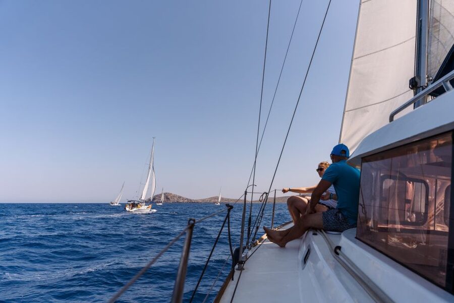 Heraklion: Dia Island Sailing Cruise with Snorkeling - Sailing out from Heraklion’s old Venetian harbor