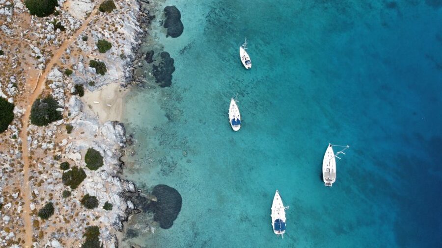 Heraklion: Private Half-Day Sailing Trip to Dia Island - The one-hour sail toward Dia Island