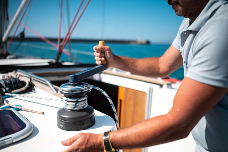 Heraklion: Sailing Trip to Dia Island with Lunch & Swimming - Lunch, wine, beer, and the value of the $100 price