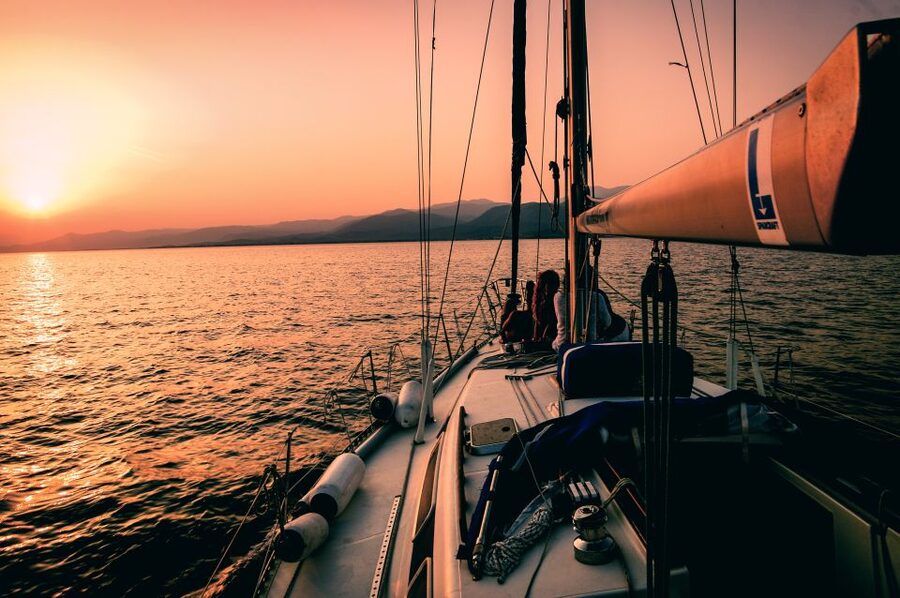 Heraklion: Sunset Private Sailing Trip to Dia island - The sunset sail back to Heraklion