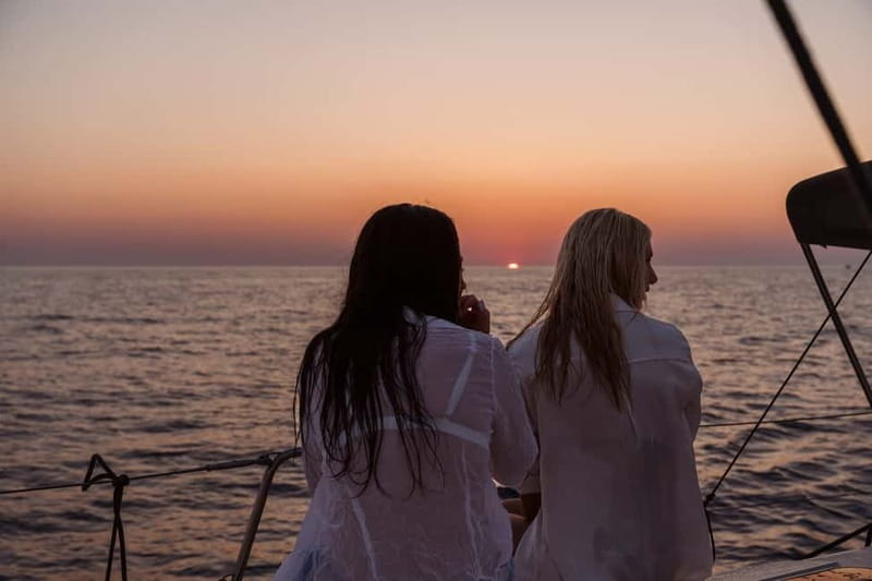 Heraklion: Sunset Sailing Cruise Dia Island with Snorkeling - Snorkeling near the old Minoan port