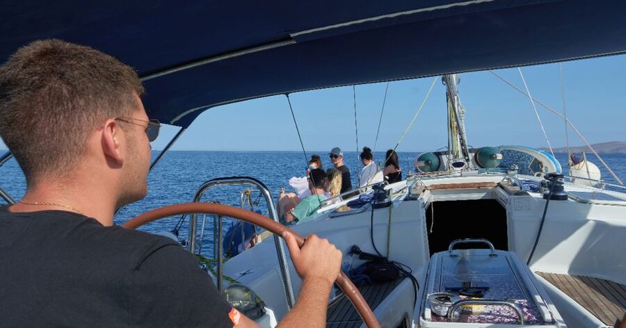 Heraklion: Sunset Sailing Cruise Dia Island with Snorkeling - The crew and the feel onboard