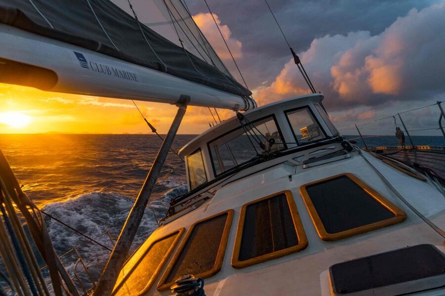 Hobart: Luxury Yacht Scenic Sailing Tour with Snacks - Who will enjoy Helsal IV most?