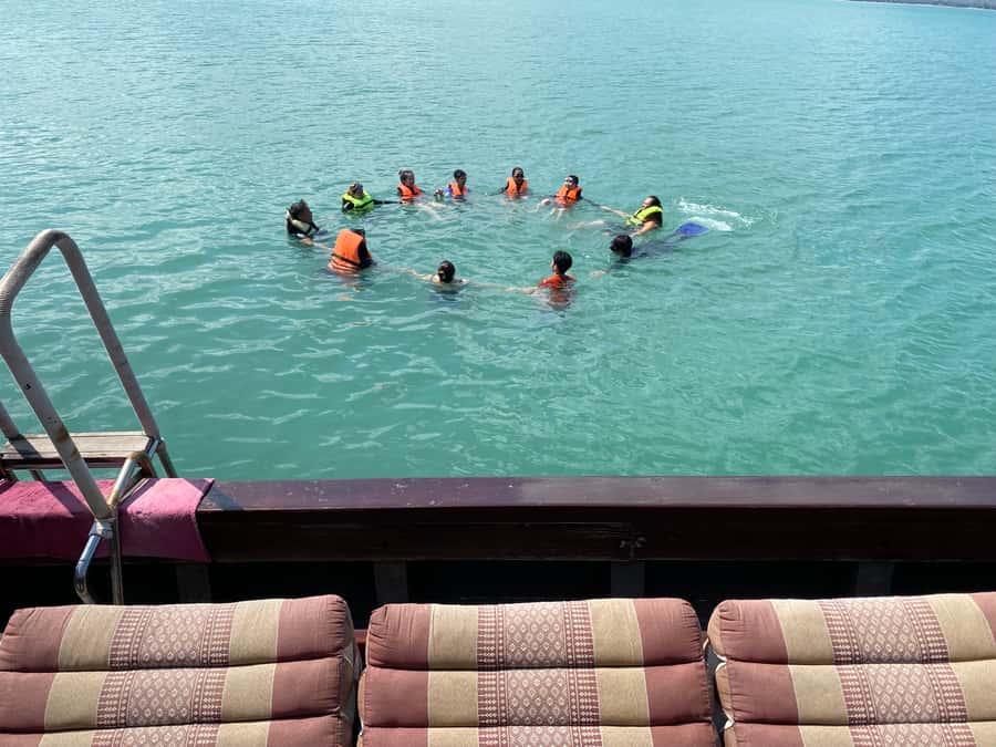 Hua Hin: Siamtara Sunset Sailing Dinner Cruise with Pickup - Practical booking advice
