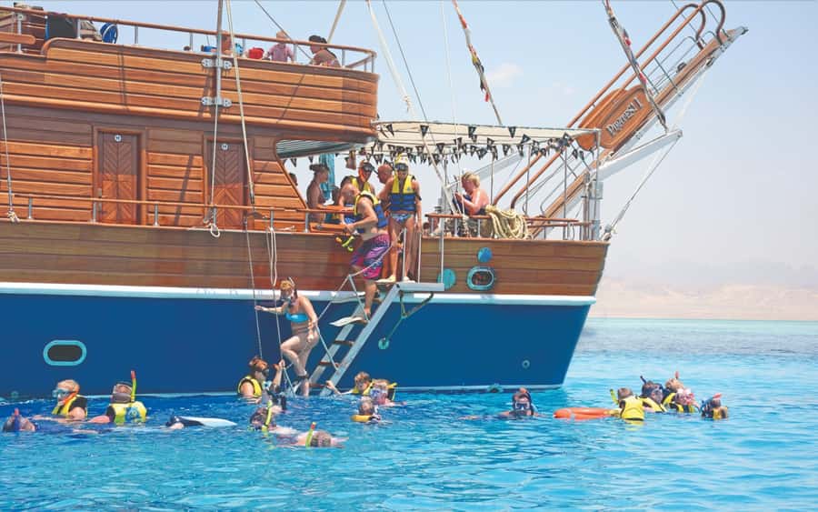 Hurghada: Afternoon Sailing cruise to orange bay with Lunch - Sailing out toward the snorkeling site