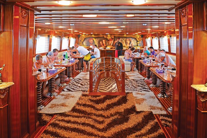 Hurghada Pirates sailing boat to Orange bay & Buffet Lunch - Who will enjoy this Hurghada boat trip?