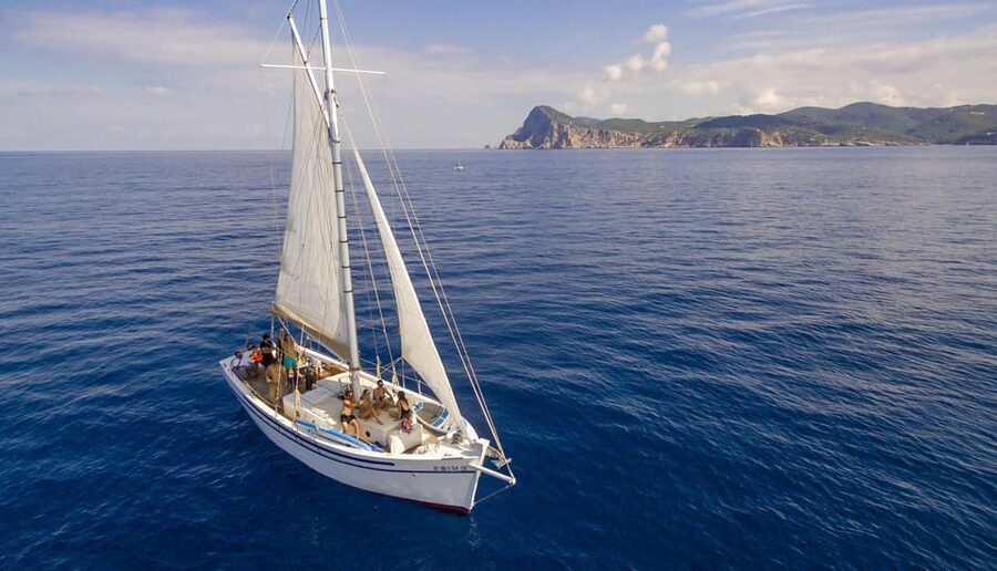 Ibiza: Private Sailboat with Premium Open Bar, Food & Music - A 1930s yacht instead of a standard day boat