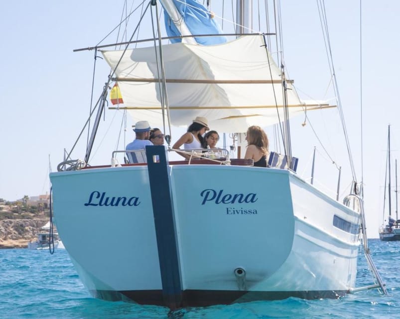 Ibiza: Private Sailboat with Premium Open Bar, Food & Music - Who will get the most from this sailing