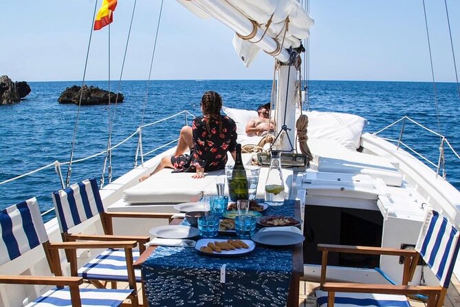 Ibiza: Private Sailboat with Tapas, Open Bar & Music - A private sail on Ibiza’s west coast