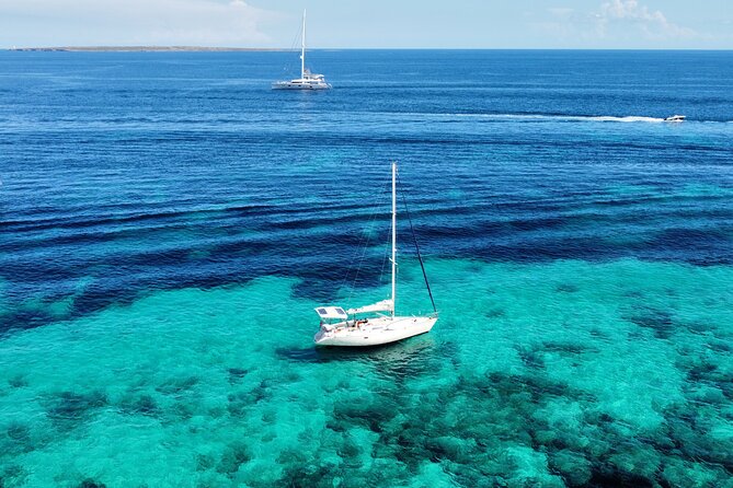 Ibiza to Formentera & Espalmador Sailing with a Small Group - Why this sailing day works well for Ibiza