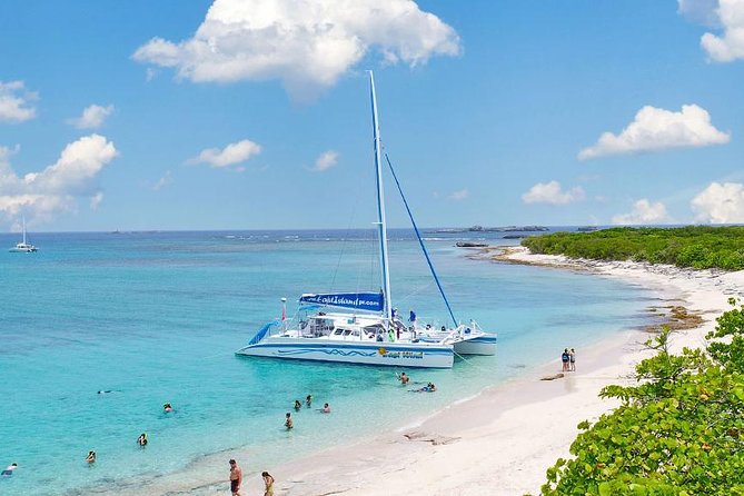 Icacos Island Catamaran Day Sail from Fajardo - Should you book the Icacos catamaran?