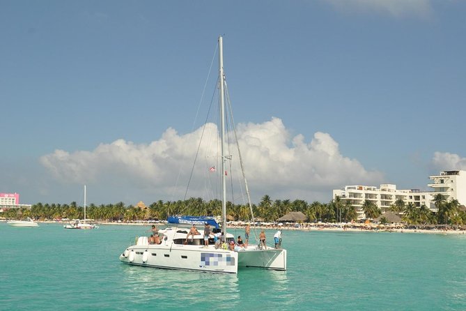 Isla Mujeres Catamaran Luxury Sailing Experience - Snorkeling at El Meco and the underwater museum