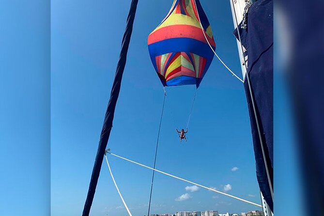 Isla Mujeres Sailing Adventure from Cancun - Lunch at the VIP beach club