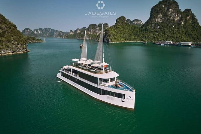 JADE SAILS Best Luxury Day Cruise Visit Ha Long Bay & Lan Ha Bay - Key points at a glance