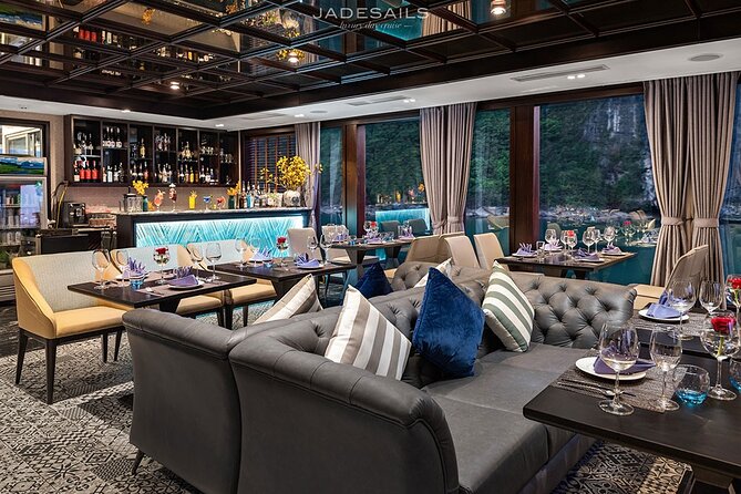 Jade Sails – Halong & Lan Ha Bay The Most Luxurious Day Tour - Cooking demonstration and sunset party