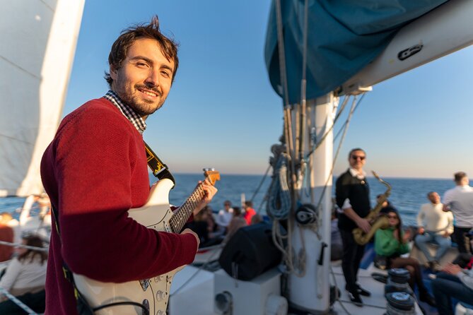 Jazz and Chill Out Sailing in Barcelona - Why this Barcelona sail works after a busy day