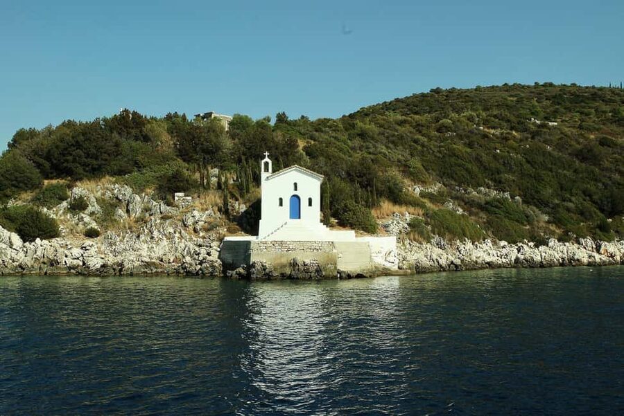 Kefalonia: Private Sailing Cruise with Local Lunch & Snacks - Pack for sun, salt, and repeated swims