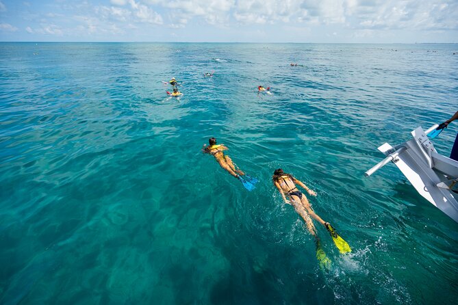 Key West Afternoon Snorkel Sail with Unlimited Cocktails! - Sailing from Elizabeth Street to the Florida Reef
