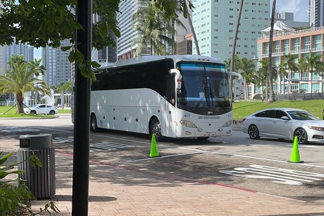 Key West Sail and Snorkel with Hotel Transportation from Miami - The road from Miami to Key West