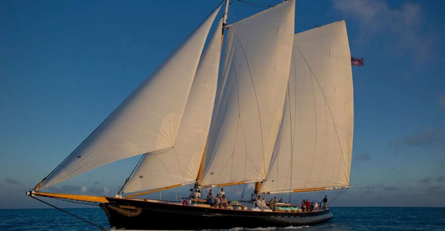Key West: Schooner Full Moon Night Sail with Drinks - Key points to know before booking