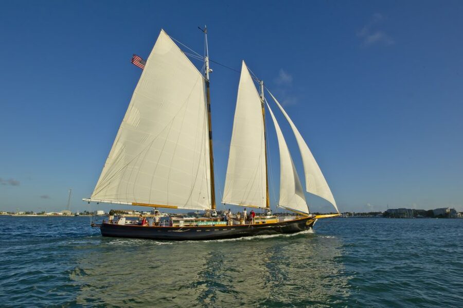 Key West: Schooner Sunset Sail with Food & Drinks - Checking in behind Schooner Wharf Bar