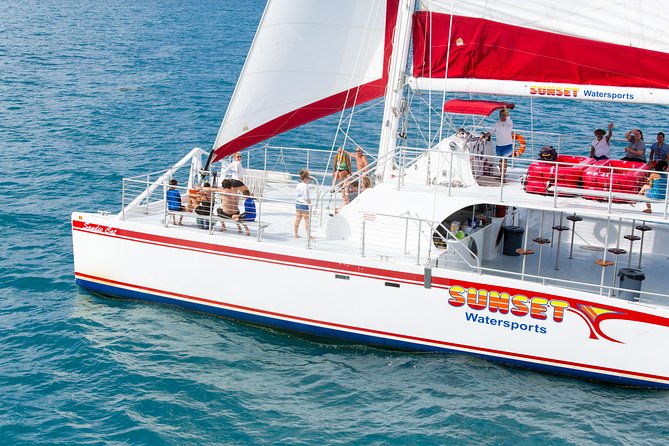 Key West Signature Sunset Sail with Live Music, Open Bar & Food - How the boat handles space and views
