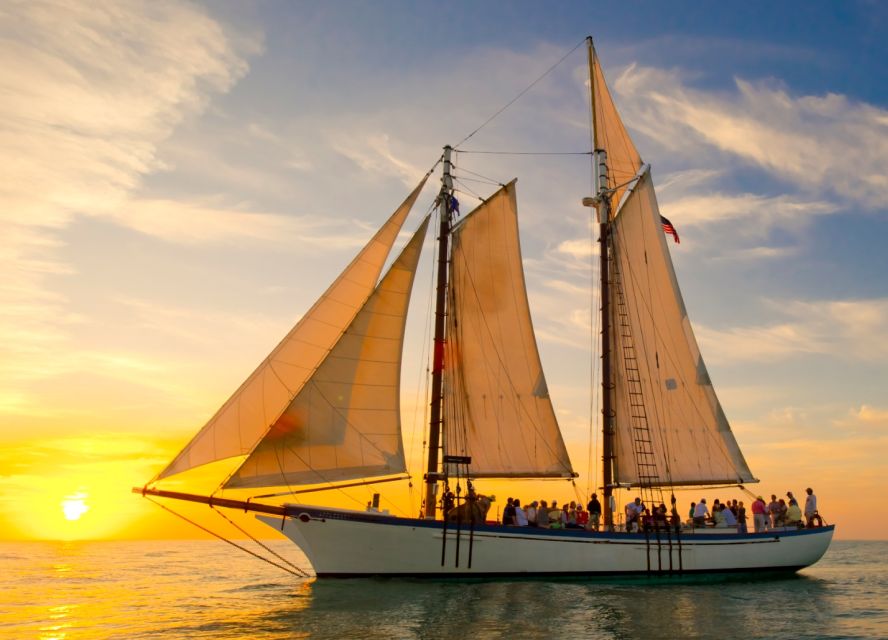 Key West: Windjammer Champagne Sunset Sail - The Key West seaport from the water