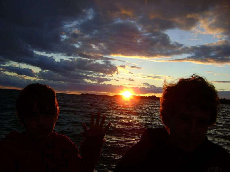 Kingston: Skippered Sailing Charter - How this compares with a standard sightseeing cruise