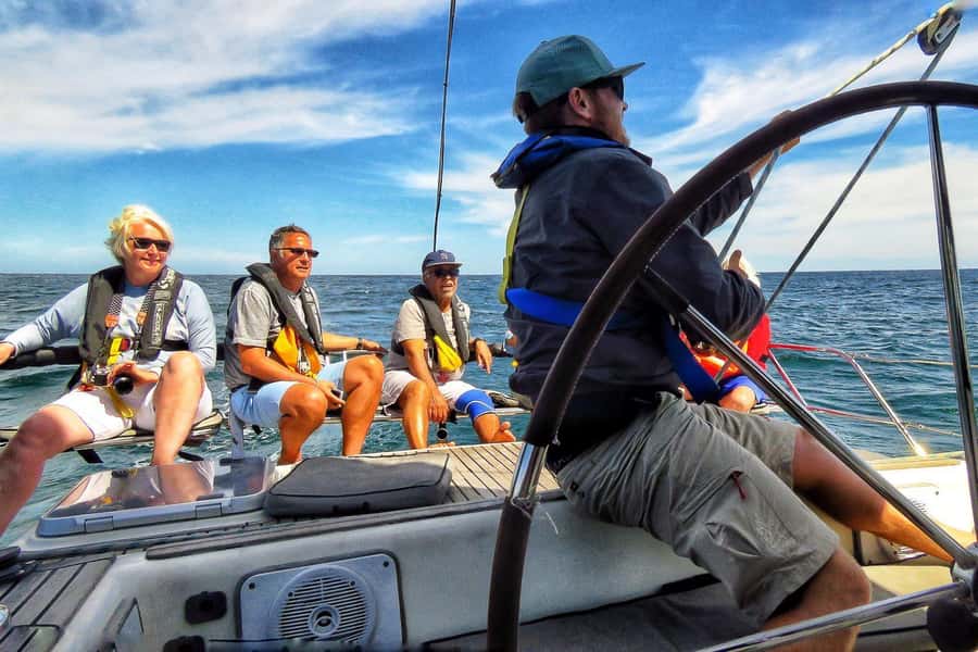 Knysna: 1.5-Hour Sailing Experience - What the 90-minute format feels like